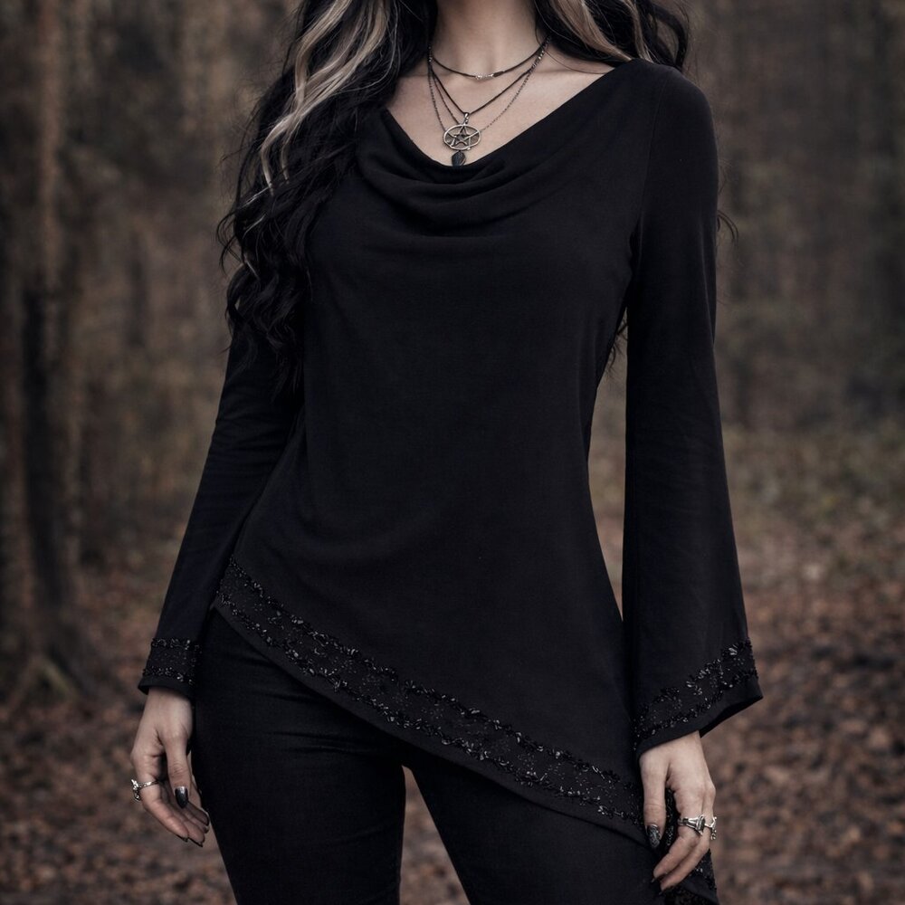 Vintage 00s Y2K Dressbarn 10 Black Witchy Goth Bell Sleeve Embellished Tunic Top
